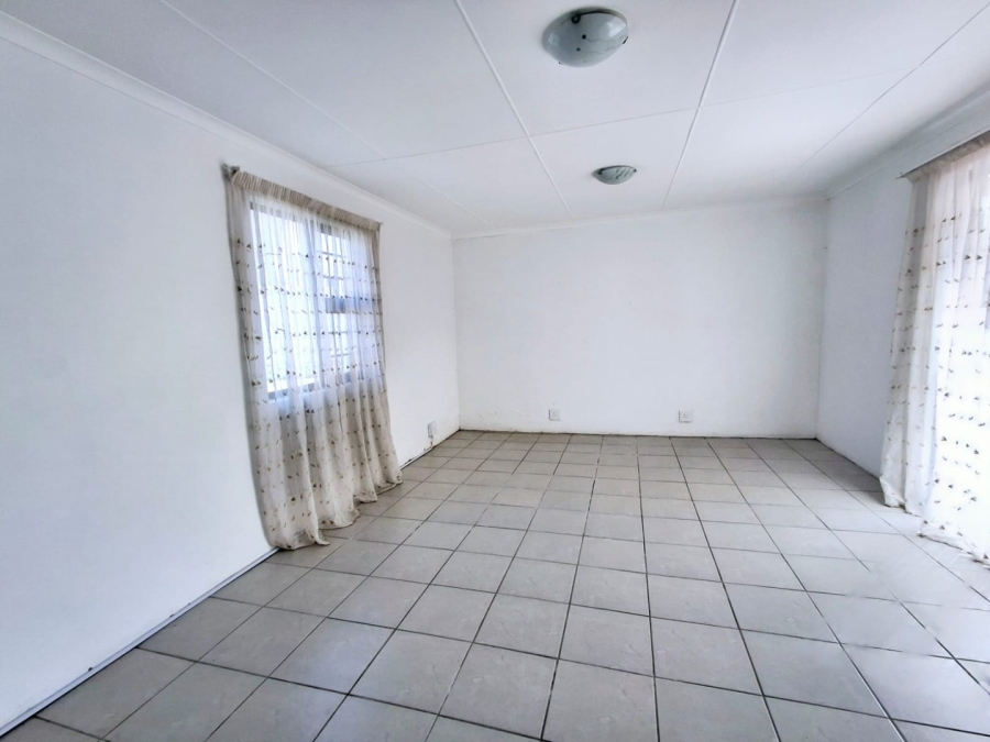 4 Bedroom Property for Sale in Haven Hills Eastern Cape